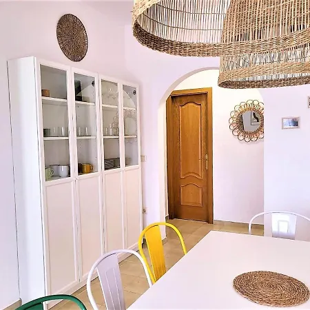 펜션 Casa Excepcional En Roses: Piscina, Amarre, Terraza Y Jardin Disfrutar Del Sol Y Relax - Es-258-64 로지즈