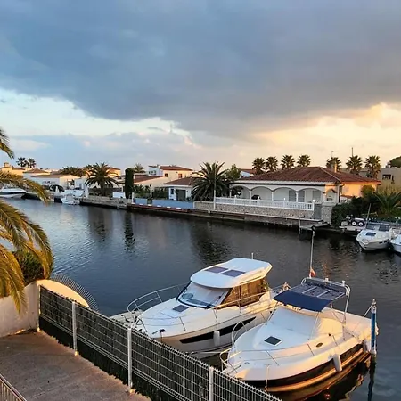 Casa Excepcional En Roses: Piscina, Amarre, Terraza Y Jardin Disfrutar Del Sol Y Relax - Es-258-64 بيت للعطل روساس