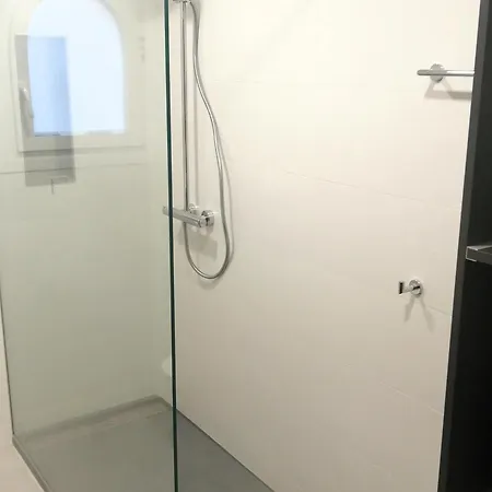 Casa Excepcional En Roses: Piscina, Amarre, Terraza Y Jardin Disfrutar Del Sol Y Relax - Es-258-64 * Roses